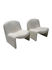 Giancarlo Piretti Two Mid-Century Modern Alky Lounge Chairs in Bouclé, 1970s